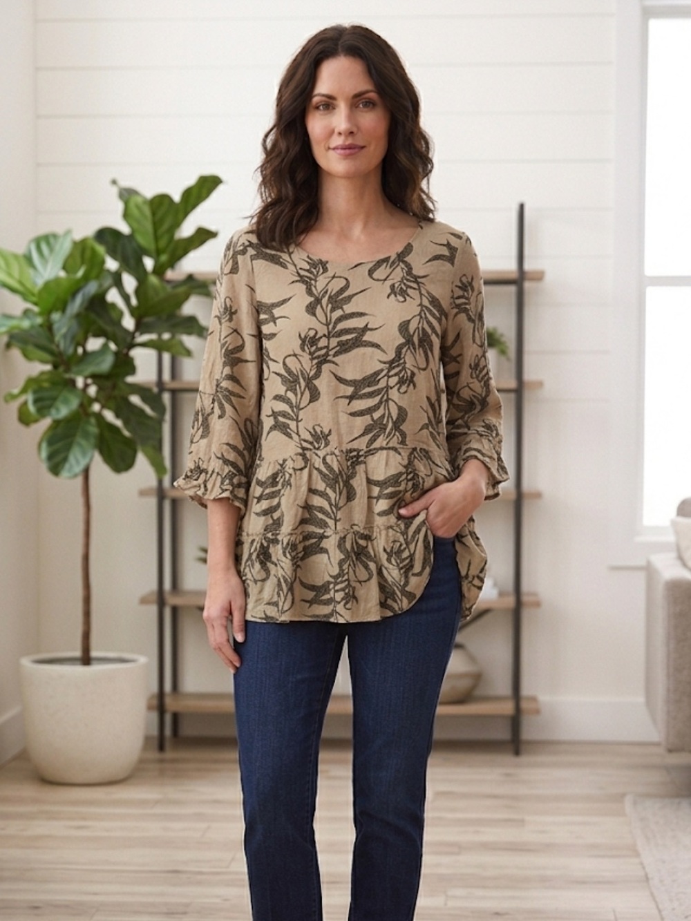 🔆NWT Tan Floral Peasant Blouse